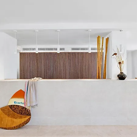 Hotel Flipflop Cala Mandia
